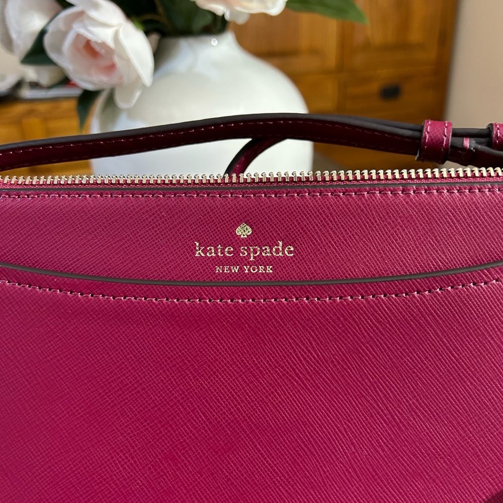 Kate Spade Raspberry Leather Crossbody Bag - Picture 2 of 8